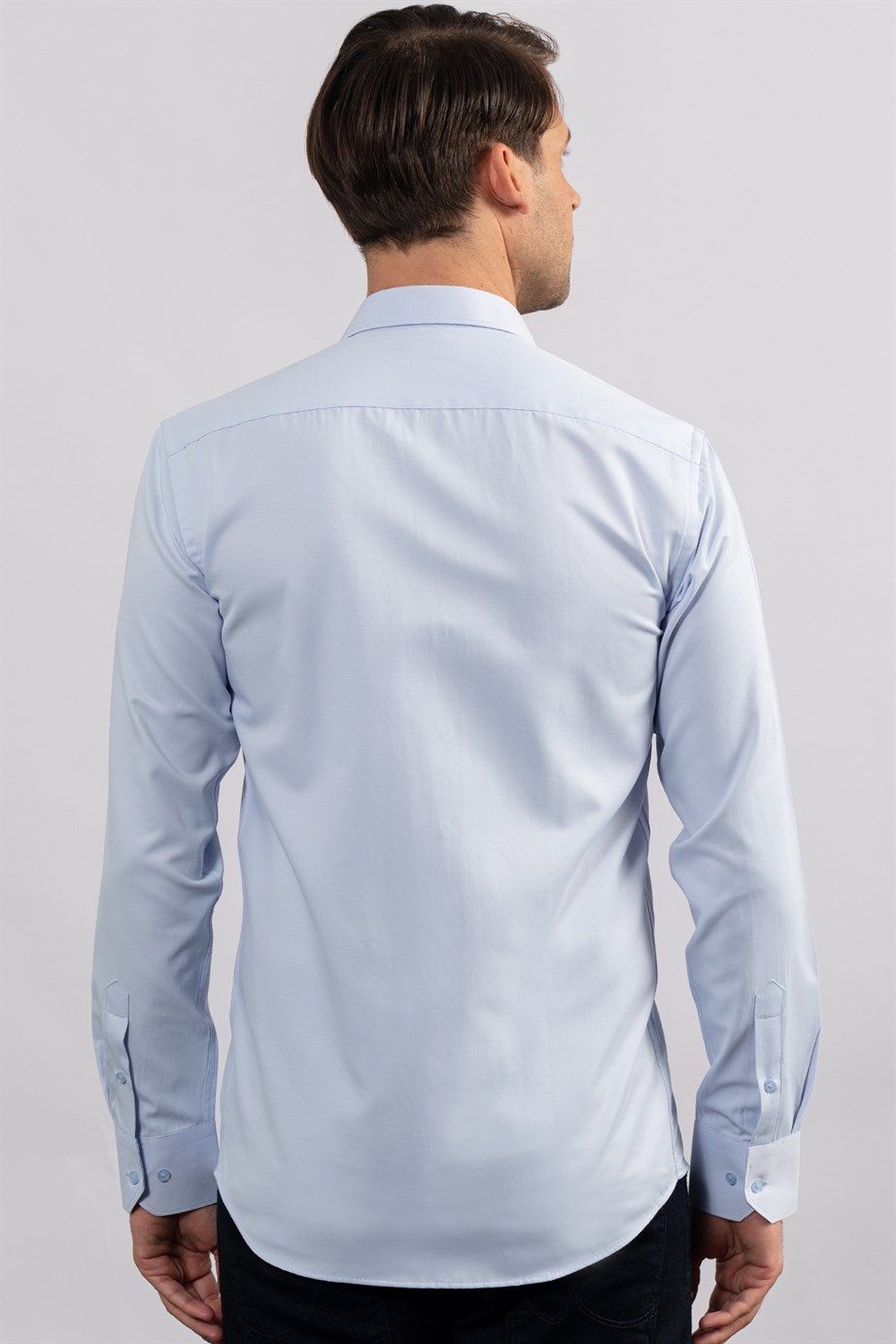 Modern Slim Fit Kendinden Desenli Düz Beyaz Gömlek