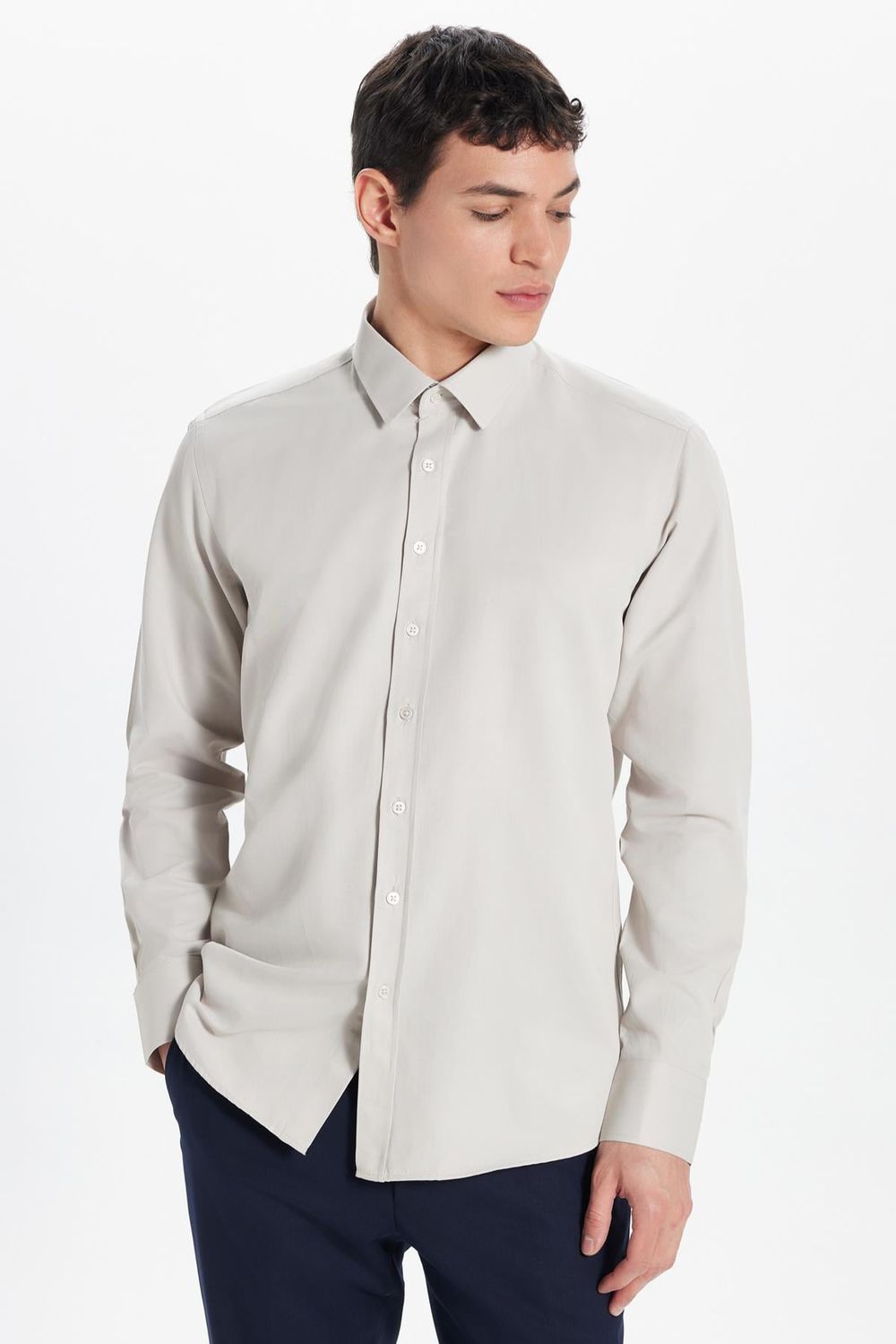 Erkek Modern Slim Fit Pamuklu Düz Bej Gömlek