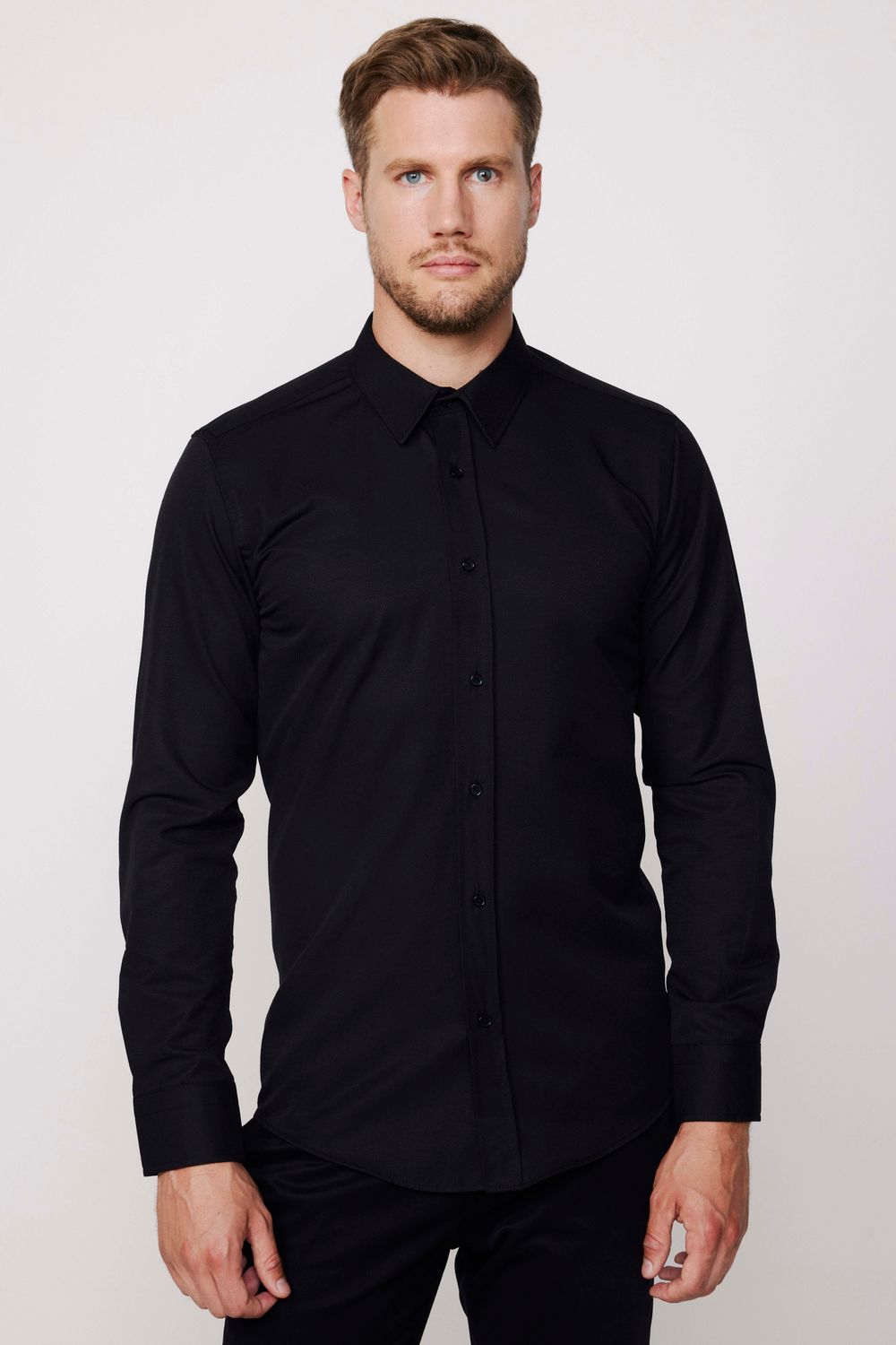 Modern Slim Fit Pamuklu Kolay Ütü Armürlü Siyah Erkek Gömlek