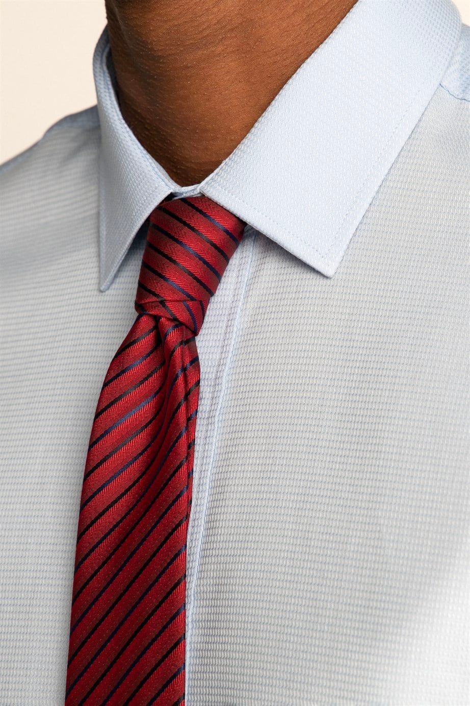 Modern Fit %100 Pamuk Armürlü Leke Tutmaz Gömlek