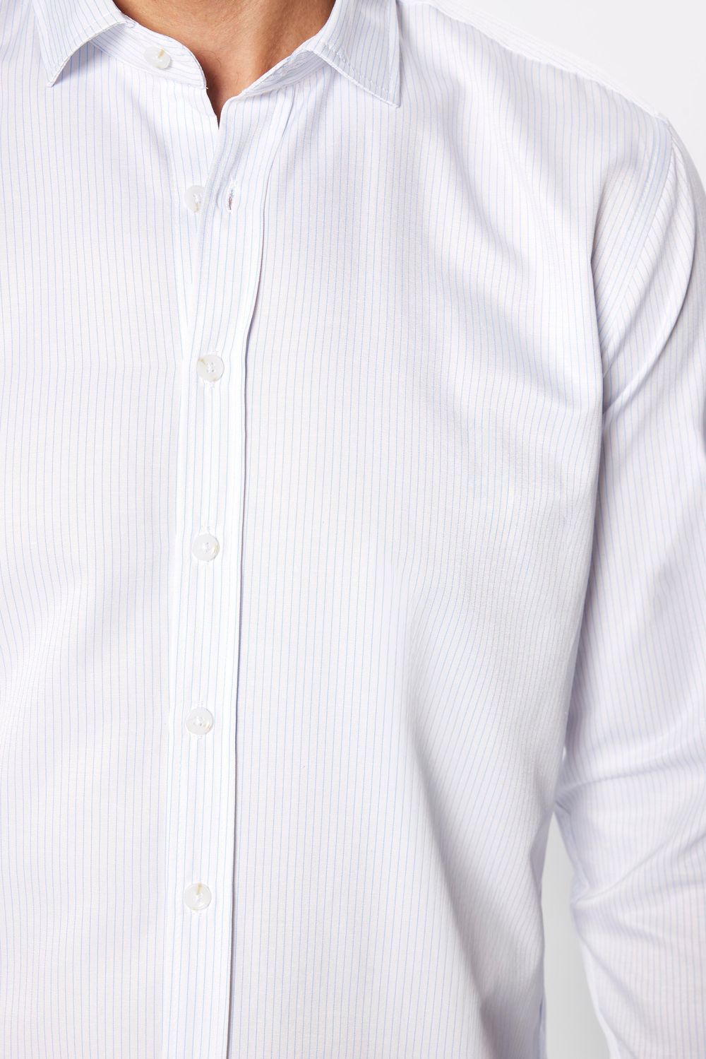 Erkek Modern Slim Fit Dar Kesim Uzun Kollu Pamuklu Çizgili 4 Mevsim İtalyan Yaka Gömlek