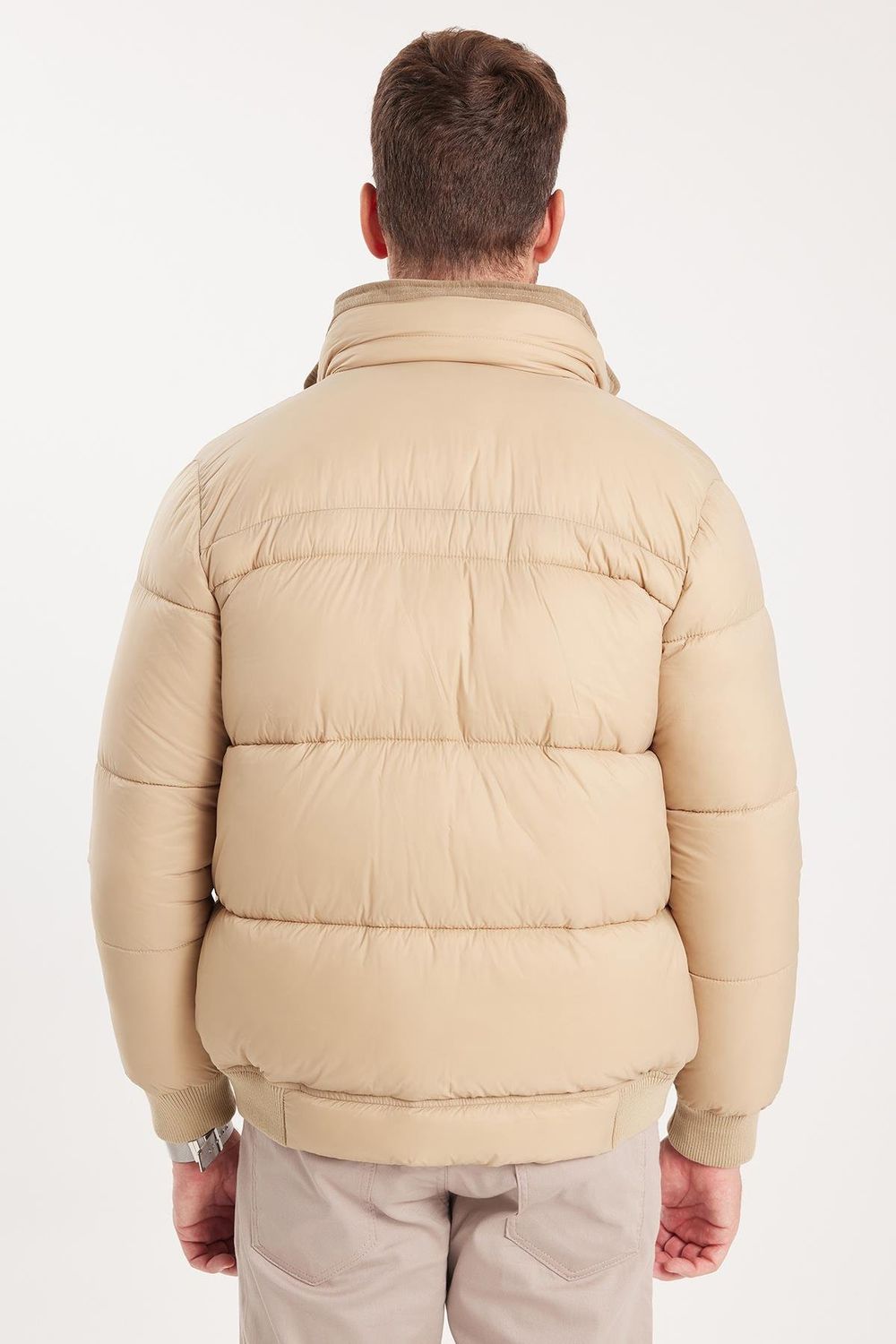 Erkek Regular Fit Klasik Kesim Çift Cepli Lastikli Dik Yaka Bej Mont