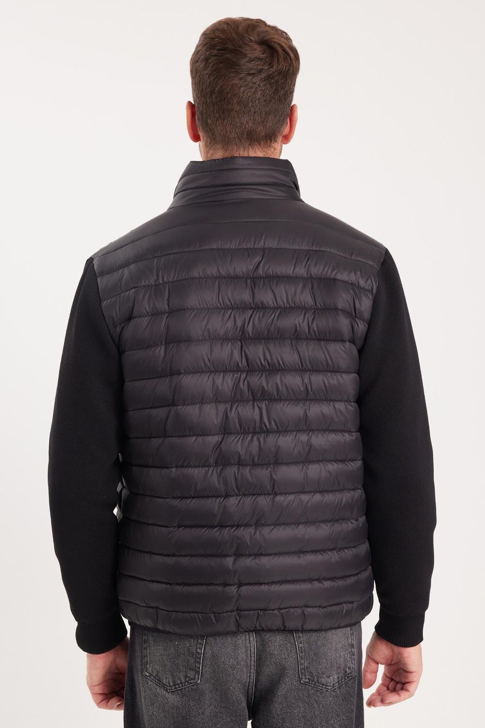 Erkek Relax Fit Rahat Kesim Kapitone Kollar Triko Çift Cepli Siyah Mont