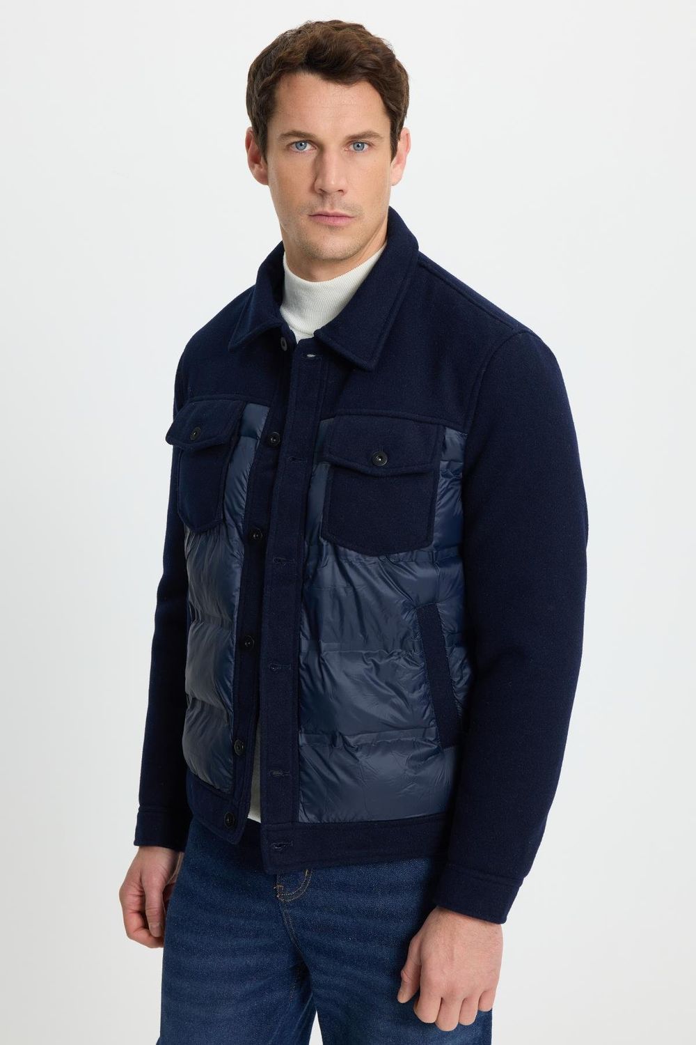 Erkek Regular Fit Klasik Kesim Çift Cepli Klasik Yaka Lacivert Kaşe Mont