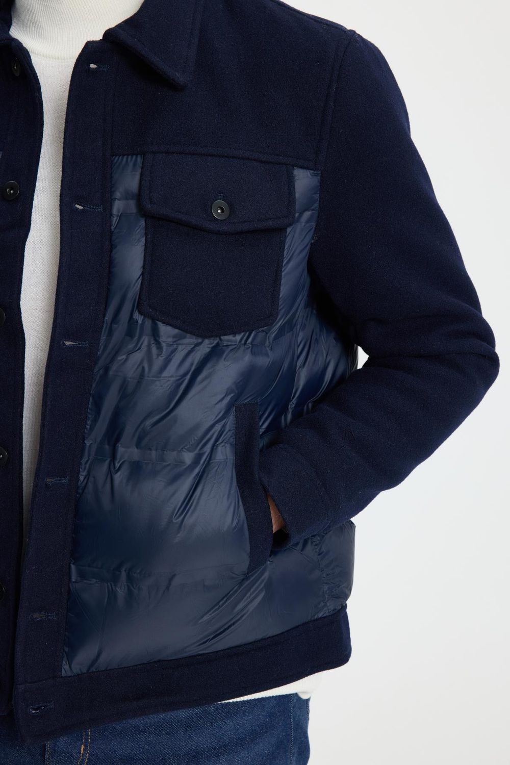 Erkek Regular Fit Klasik Kesim Çift Cepli Klasik Yaka Lacivert Kaşe Mont