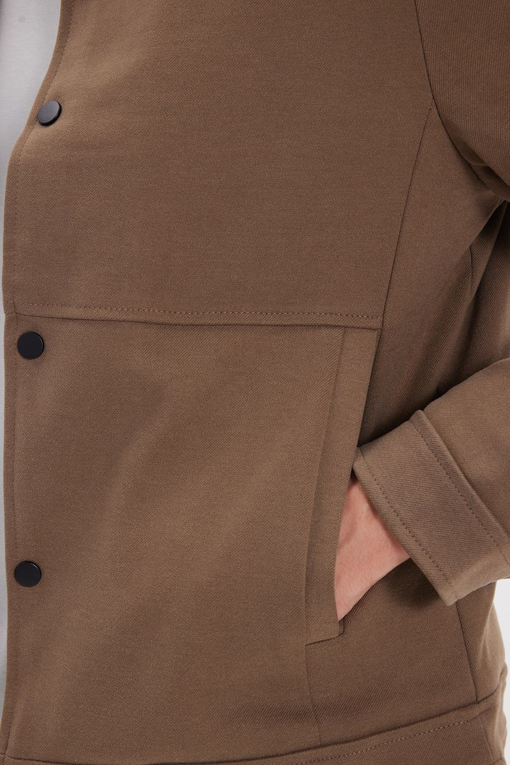 Erkek Slim Fit Dar Kesim Çift Cepli Çıtçıt Kapamalı Kahverengi Mont