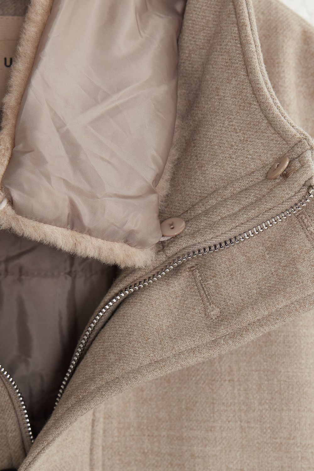COAT WOLF  MONT