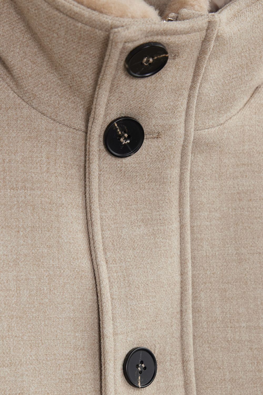 COAT WOLF  MONT