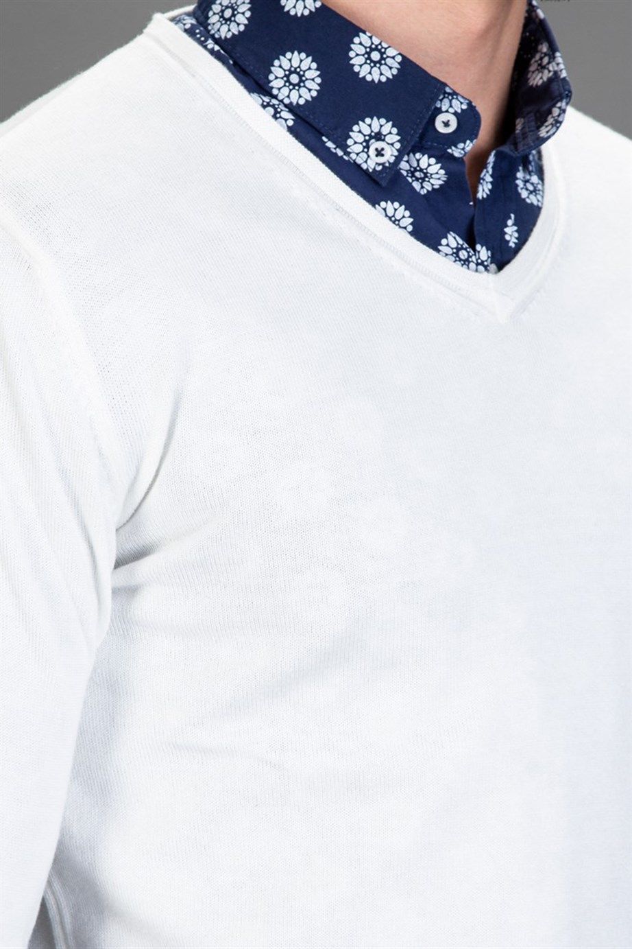 NEW SWEATER COTTON V-NECK PLAIN   KAZAK SWEATER