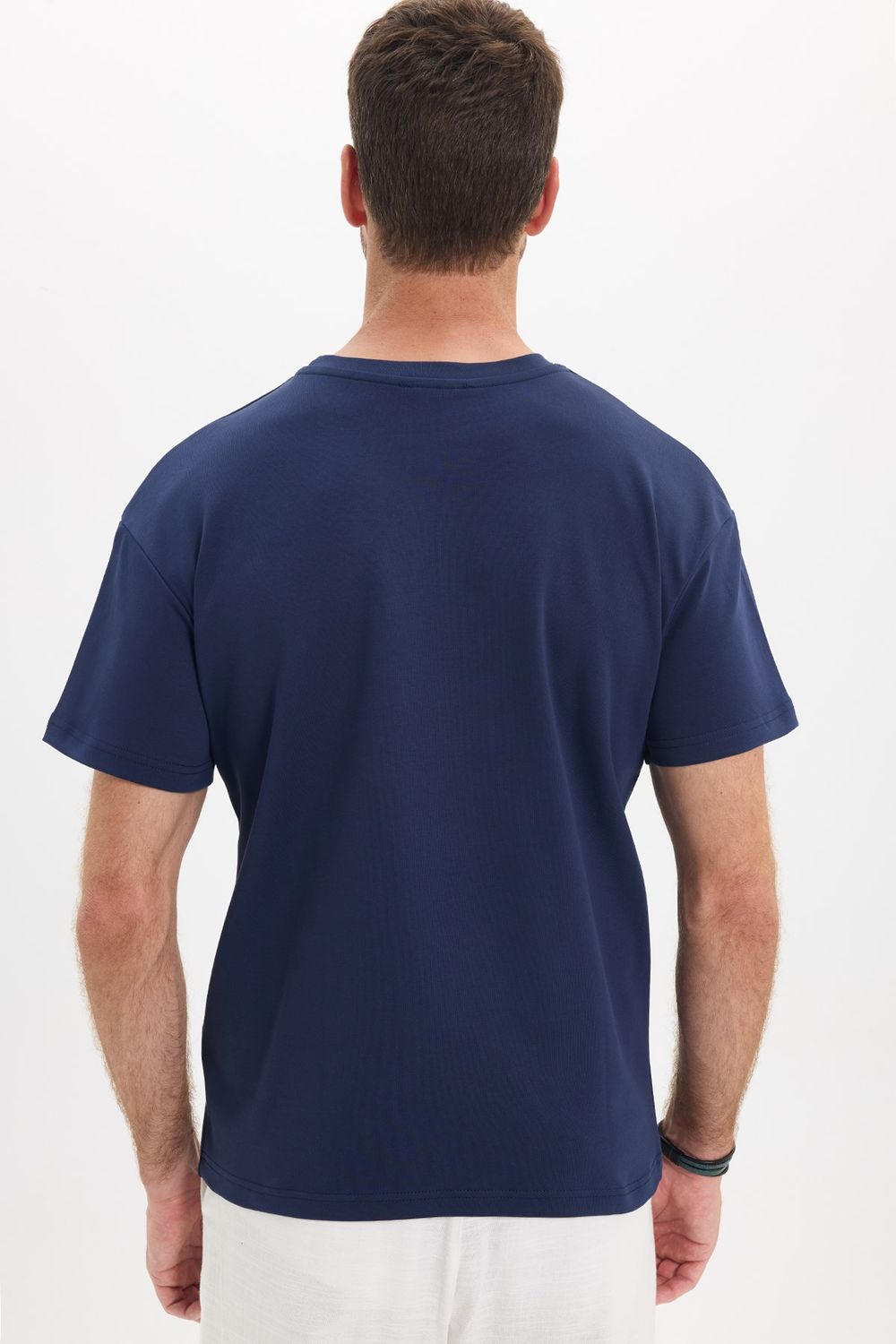 OVERSIZE SHORT SLV PLAIN CREW NECK WITH POCKET T-SHIRT