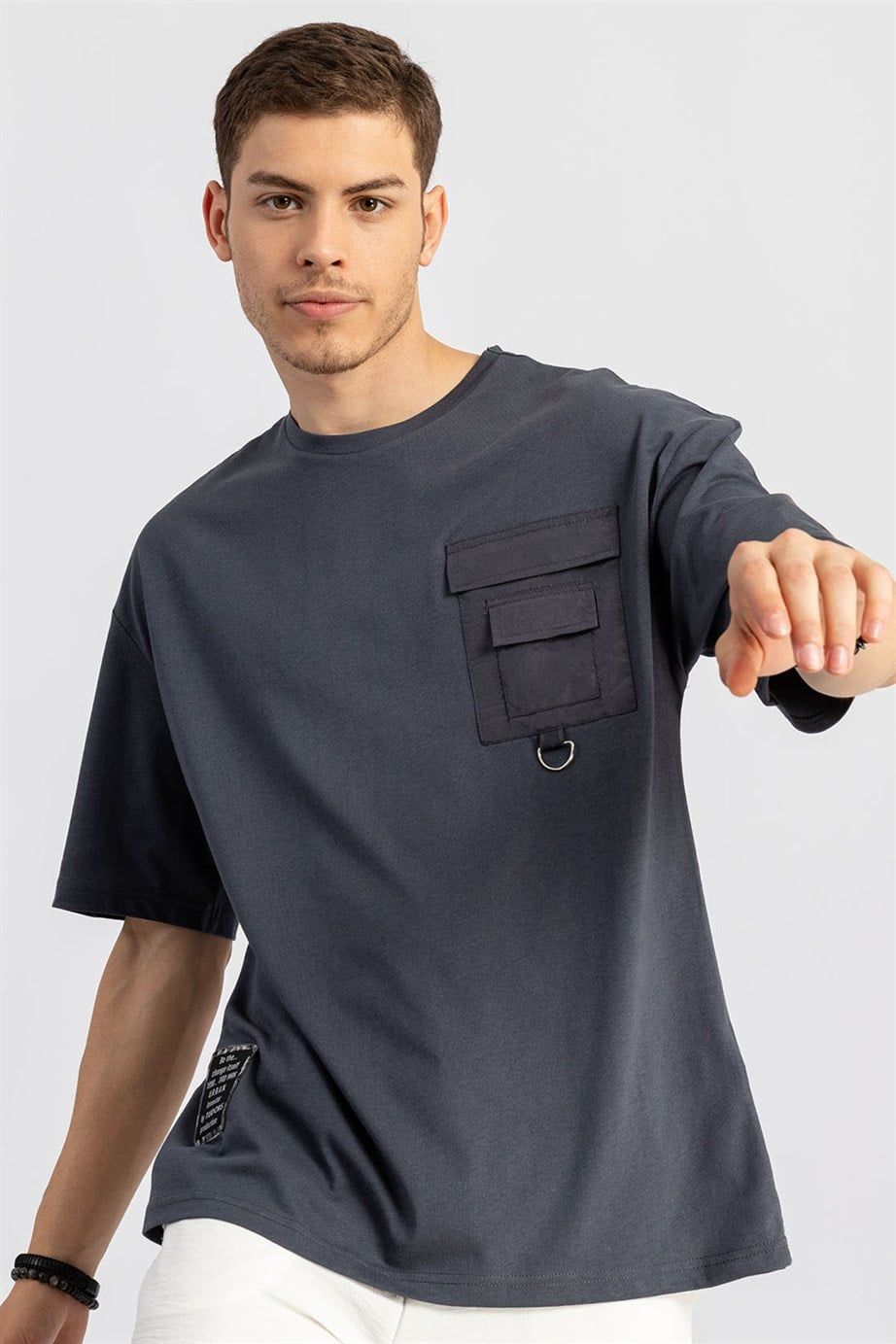 Oversize Cepli Bol Kesim Bisiklet Yaka Erkek T-Shirt