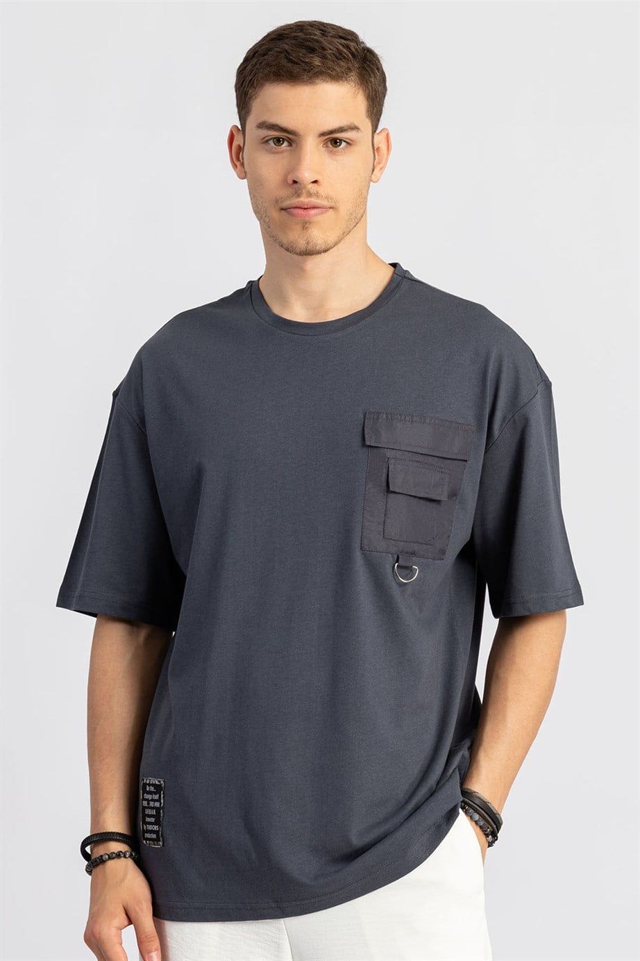 Oversize Cepli Bol Kesim Bisiklet Yaka Erkek T-Shirt