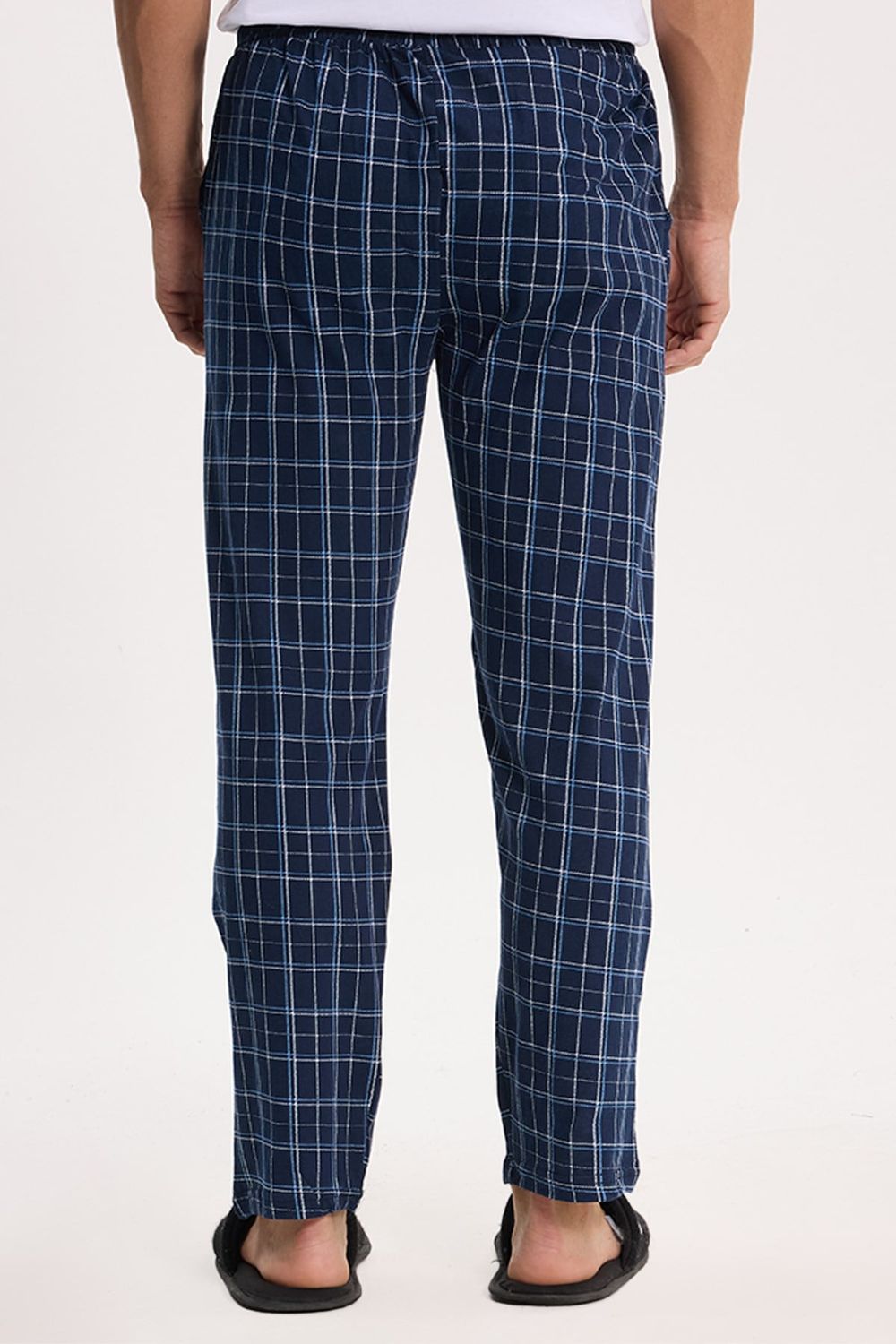 Erkek Standart Fit Normal Kesim Pamuklu Kareli Beli Bağcıklı Cepli  Lacivert Pijama Altı