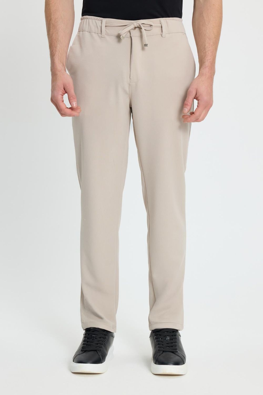 Erkek Slim Fit Dar Kesim Beli Lastikli Bağcık Detaylı Taş Pantolon