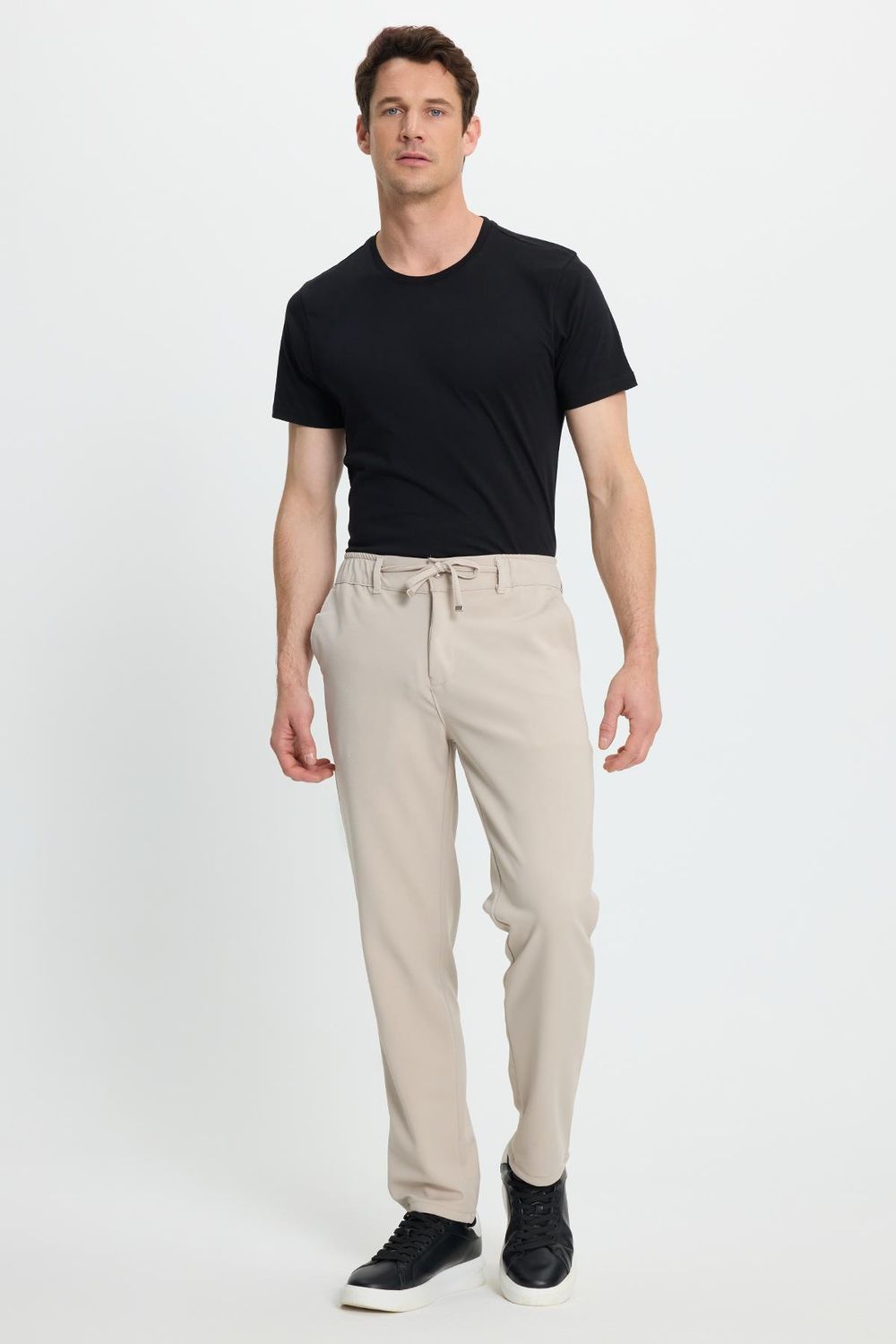 Erkek Slim Fit Dar Kesim Beli Lastikli Bağcık Detaylı Taş Pantolon