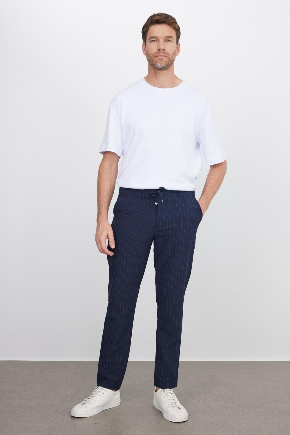 ERKEK PANTOLON ÇİZGİLİ GOFRE ZM-3001