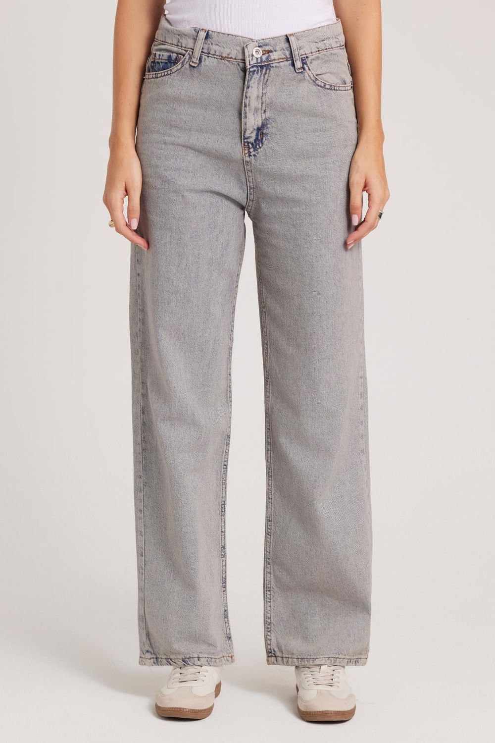 Kadın Regular Fit Klasik Kesim Pamuklu Bol Paça Koyu Açık Gri Jean Pantolon