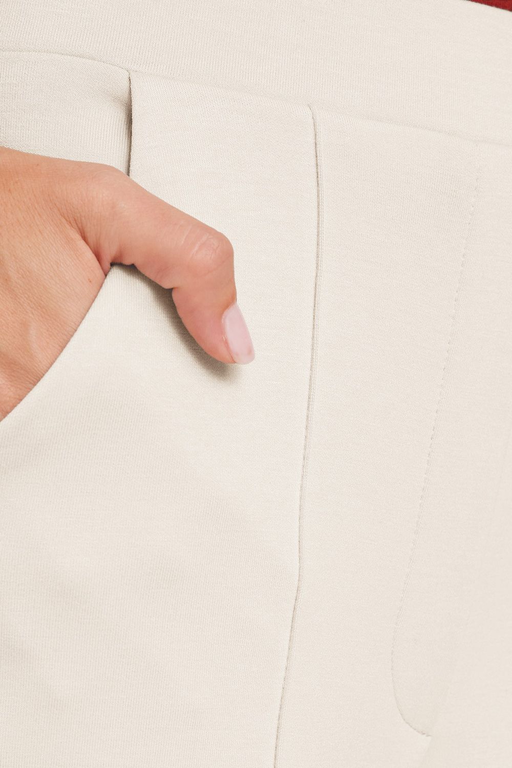 Kadın Relax Fit Rahat Kesim Modal Kumaş Yüksel Bel Geniş Paça Taş Pantolon