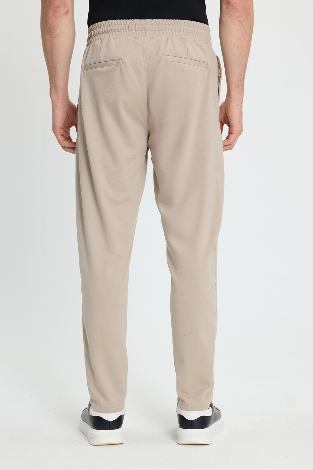 Erkek Regular Fit Klasik Kesim Beli Lastikli Bağcıklı Bej  Jogger Pantolon