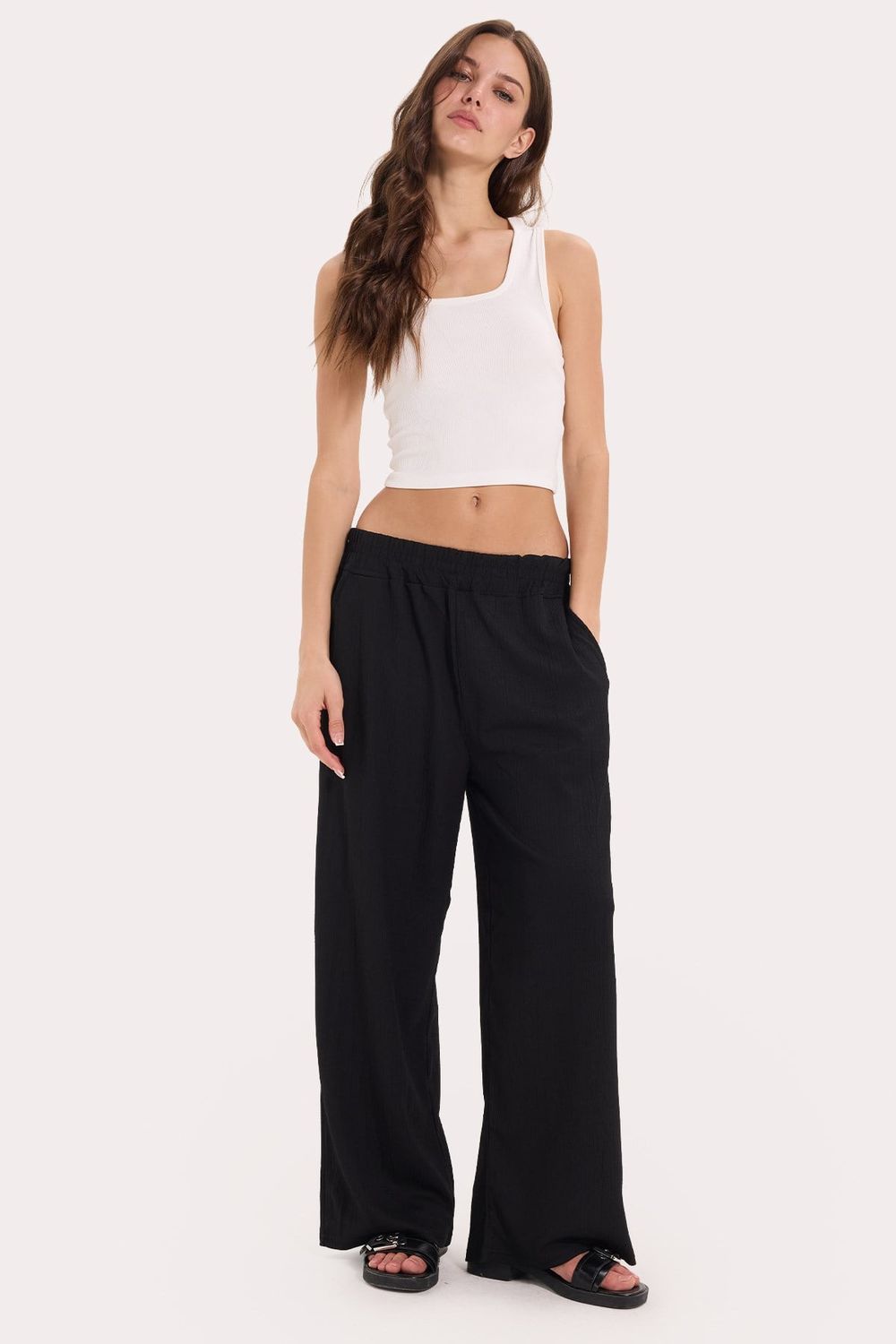 Kadın Regular Fit Klasik Kesim Pamuklu Beli Bağcıklı Desenli Çift Cepli Siyah Pantolon