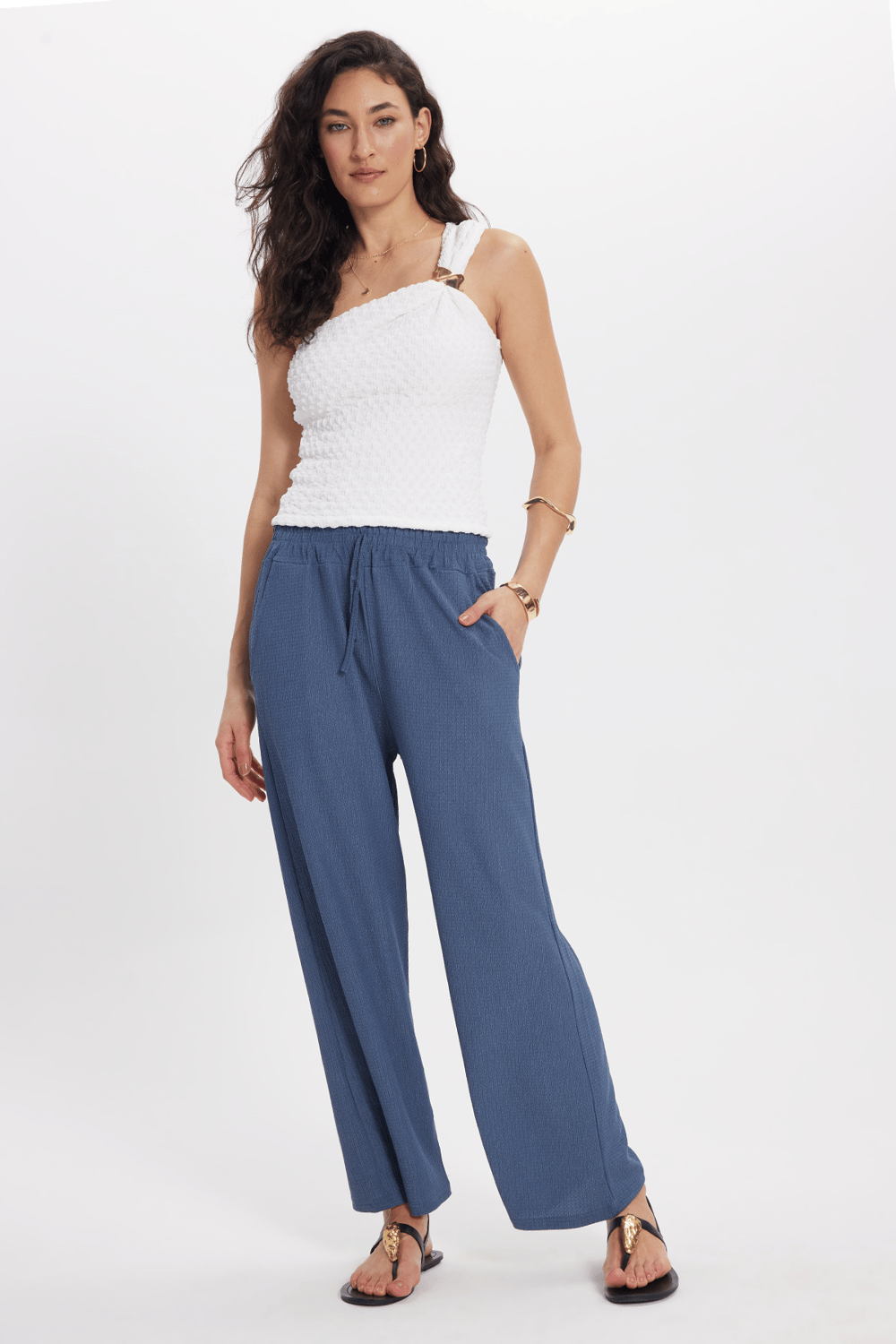 Kadın Regular Fit Klasik Kesim Pamuklu Beli Bağcıklı Desenli Çift Cepli Mavi Pantolon