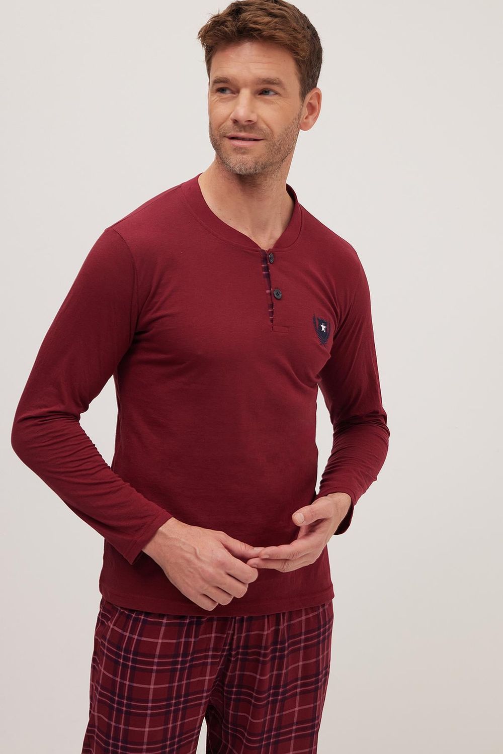 Erkek Regular Fit Pamuklu Düğmeli Yaka Beli Lastikli Desenli Bordo Pijama Takımı