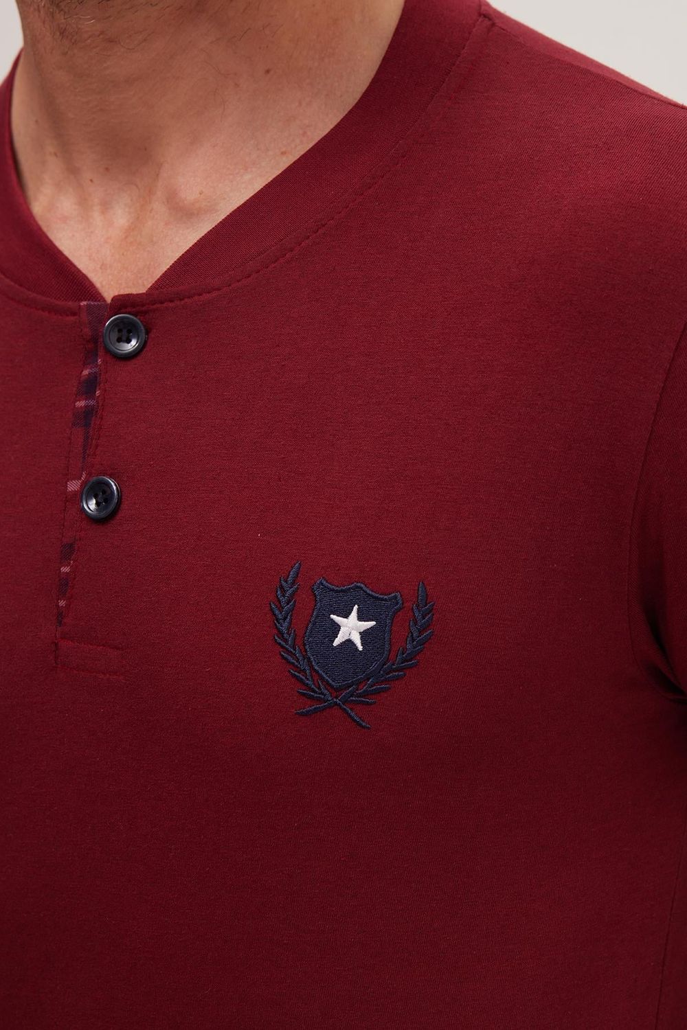 Erkek Regular Fit Pamuklu Düğmeli Yaka Beli Lastikli Desenli Bordo Pijama Takımı