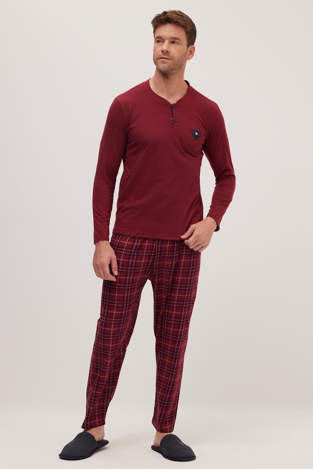 Erkek Regular Fit Pamuklu Düğmeli Yaka Beli Lastikli Desenli Bordo Pijama Takımı