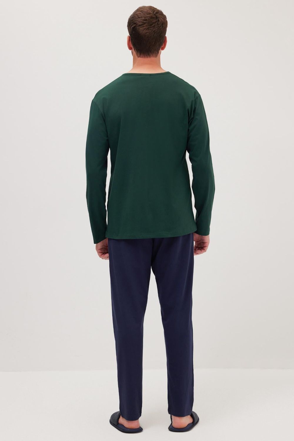 Erkek Standart Fit Normal Kesim %100 Pamuk Bisiklet Yaka Beli Lastikli Lacivert Pijama Takımı
