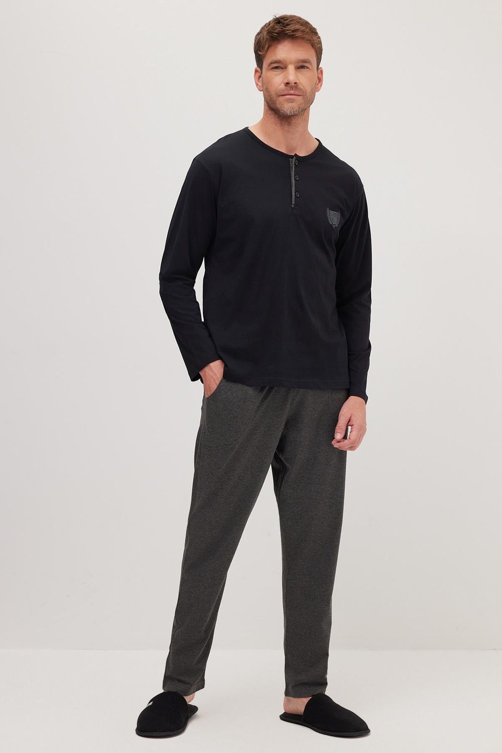 Erkek Standart Fit Normal Kesim %100 Pamuk Bisiklet Yaka Beli Lastikli Antrasit Pijama Takımı