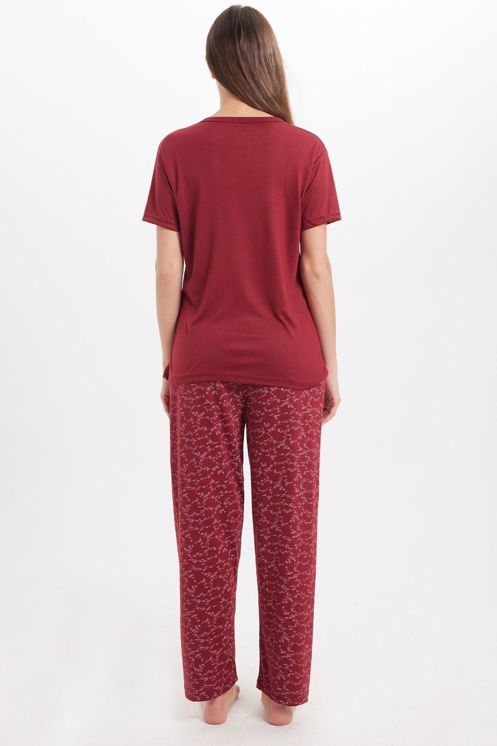 Kadın Standart Fit Normal Kesim Bisiklet Yaka Kısa Kollu Baskılı Bordo Pijama Takımı