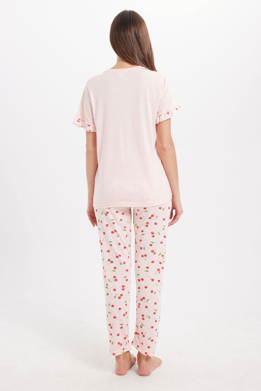 Kadın Regular Fit Klasik Kesim %100 Pamuk Bisiklet Yaka Kısa Kollu Baskılı Pembe Pijama Takımı