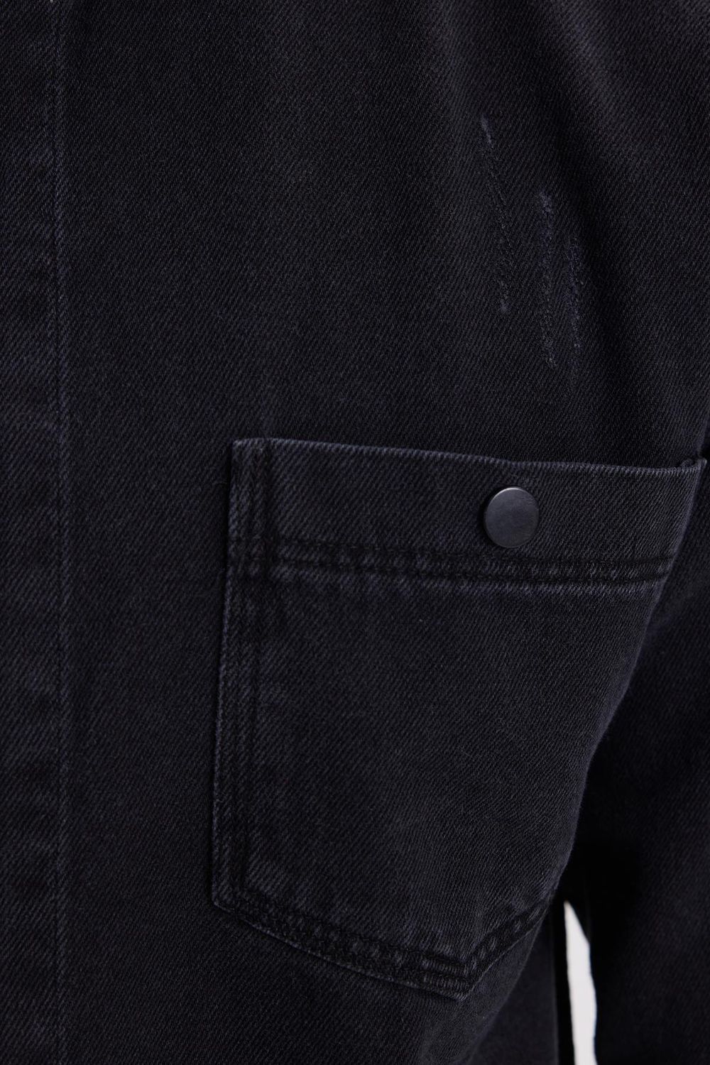 Relax Fit Çift Cep Eskitmeli Siyah Denim Kot Erkek Gömlek