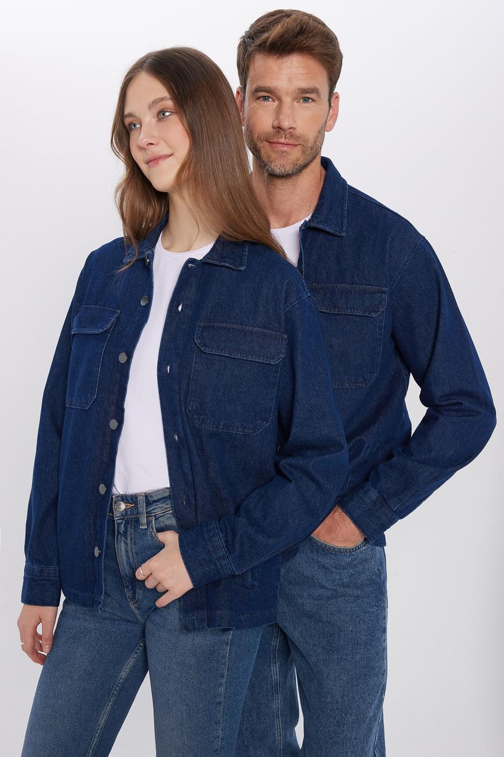 Erkek Relax Fit Rahat Kesim Denim Kapaklı Çift Cepli Lacivert Ceket Gömlek
