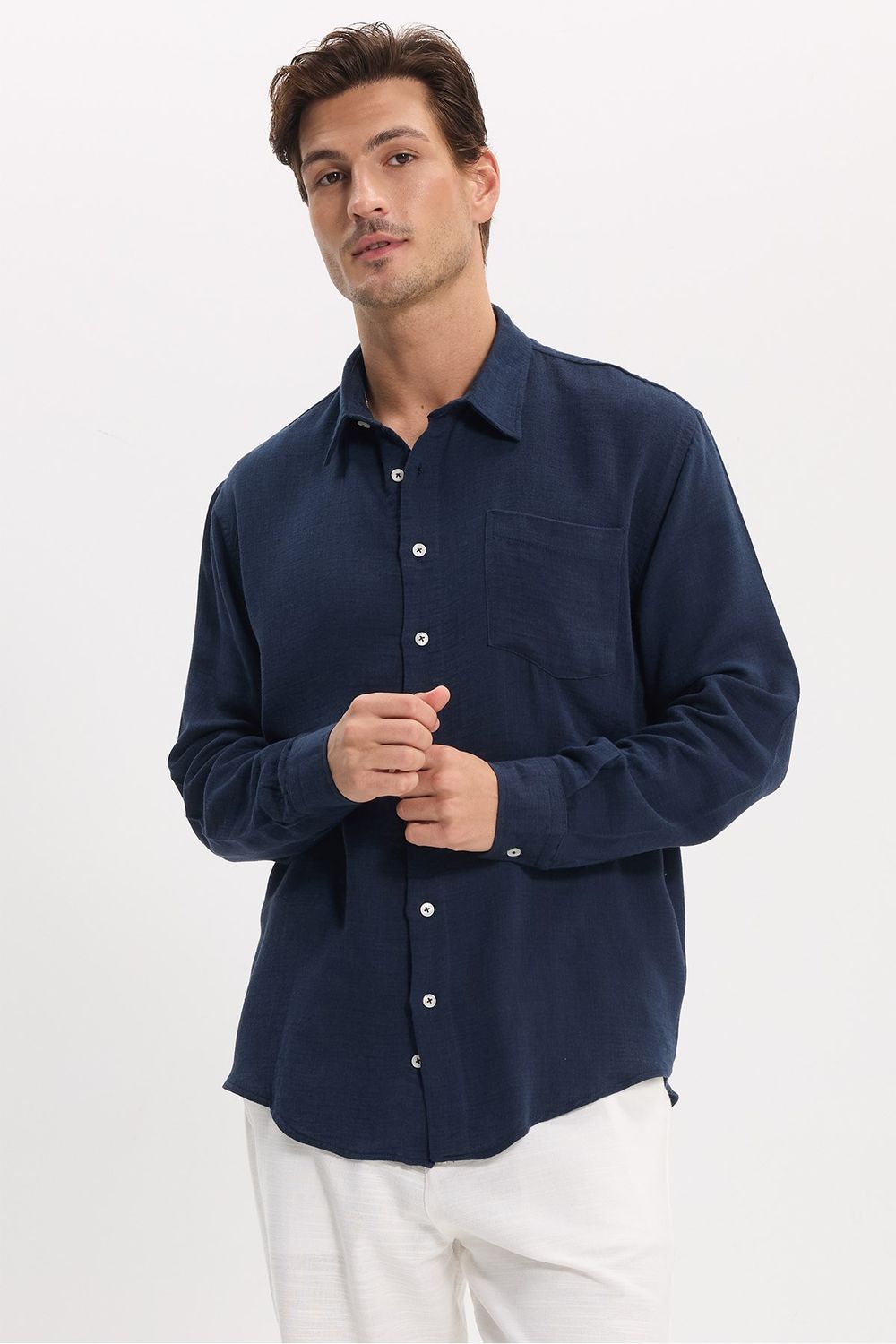 Erkek Relax Fit Rahat Kesim Oversize Müslin Viskon Pamuklu Tek Cepli Düz Lacivert Gömlek