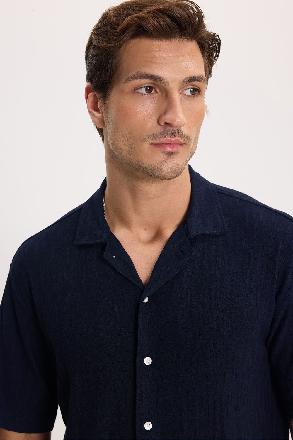 RELAX FIT KNITTED SHORT SLV MANE GÖMLEK