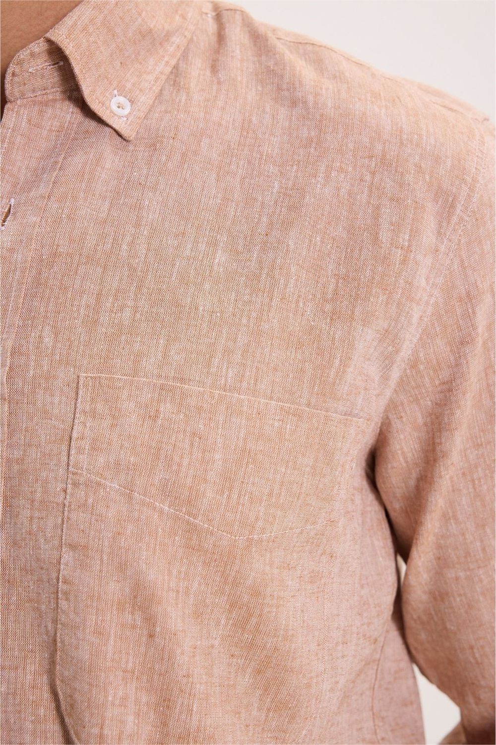 Erkek Regular Fit Klasik Kesim Oversize Pamuklu Keten Doku Düğmeli Yaka Kahverengi Gömlek