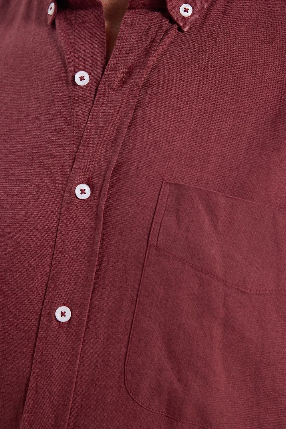 Erkek Regular Fit Klasik Kesim Oversize Pamuklu Keten Doku Düğmeli Yaka Bordo Gömlek