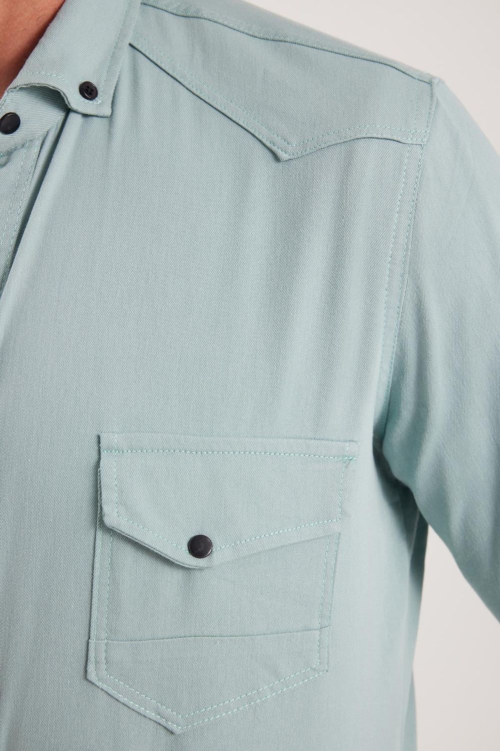 Erkek Regular Fit Rahat Kesim Çift Cepli Spor Yaka Denim Mint Gömlek