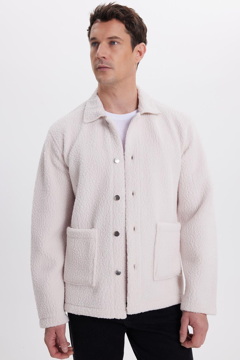 Erkek Regular Fit Rahat Kesim Peluş Çıtçıtlı Torbalı Çift Cepli Ekru Ceket Gömlek