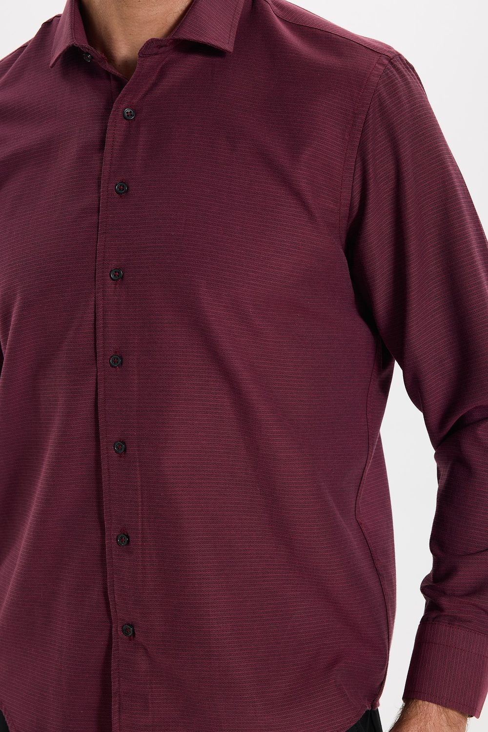 Erkek Regular Fit Klasik Kesim Pamuklu Kolay Ütülenebilir Armürlü Bordo Gömlek