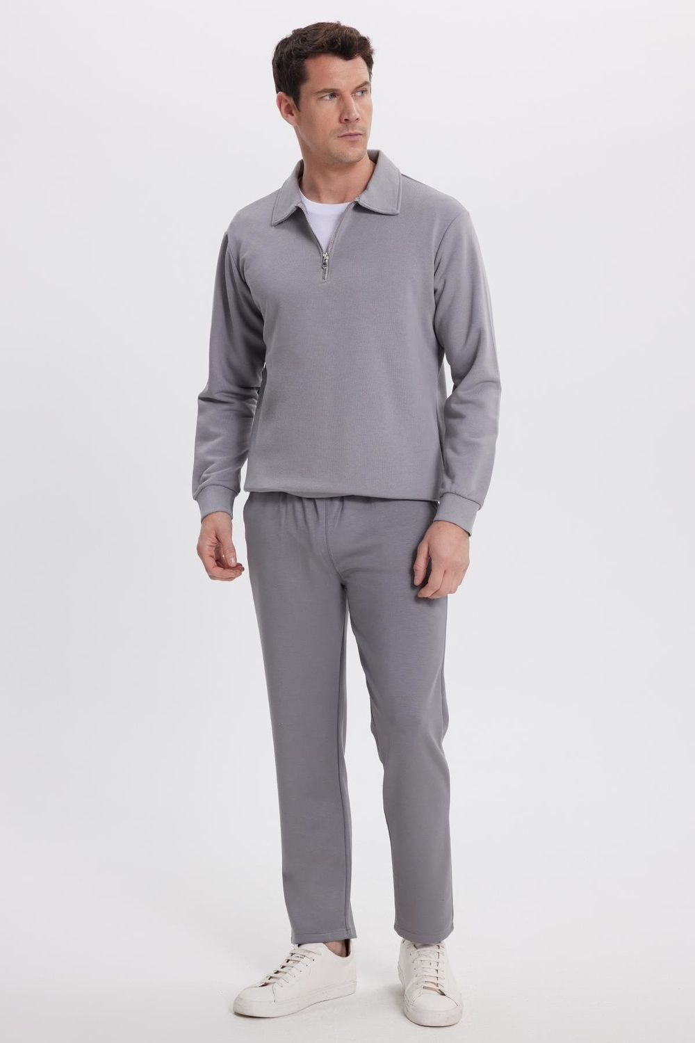 Erkek Slim Fit Dar Kesim Beli Bağcıklı 3 Cepli Geniş Paça Açık Füme Eşofman Altı