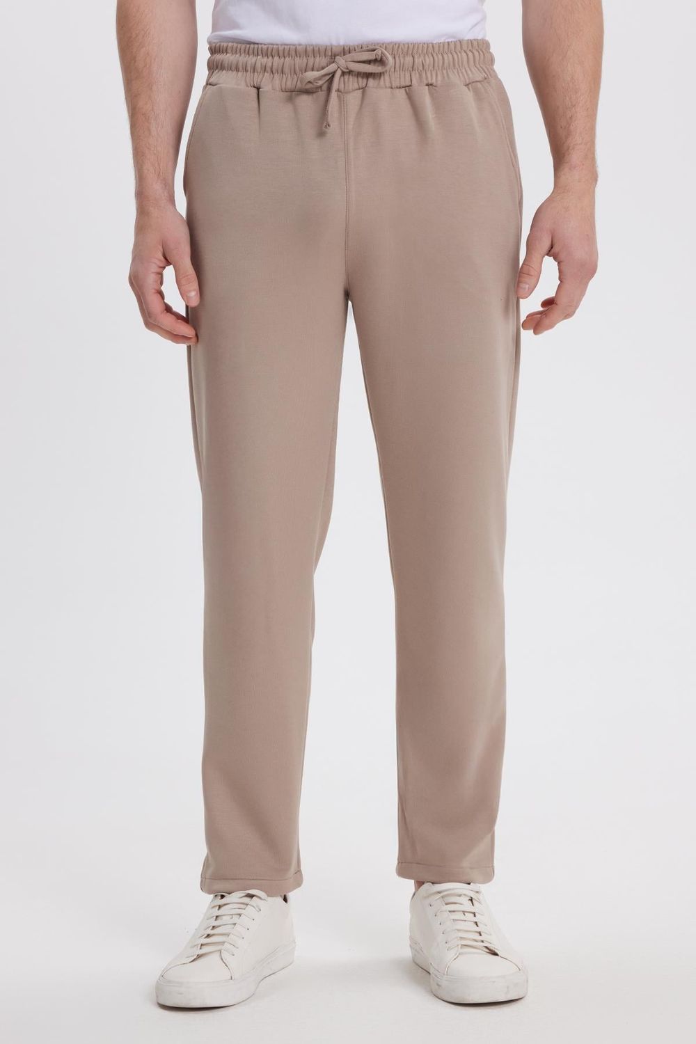 Erkek Slim Fit Dar Kesim Beli Bağcıklı 3 Cepli Geniş Paça Koyu Vizon Eşofman Altı