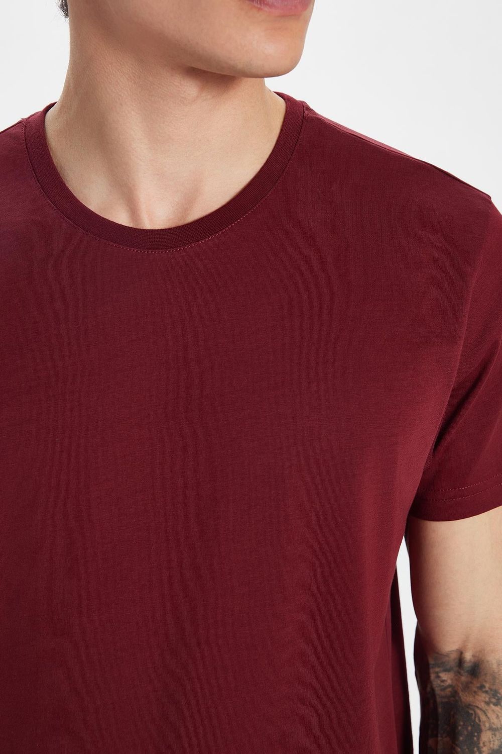 Unisex Slim Fit Dar Kesim %100 Pamuk Yumuşak Dokulu Bordo Bisiklet Yaka Tişört