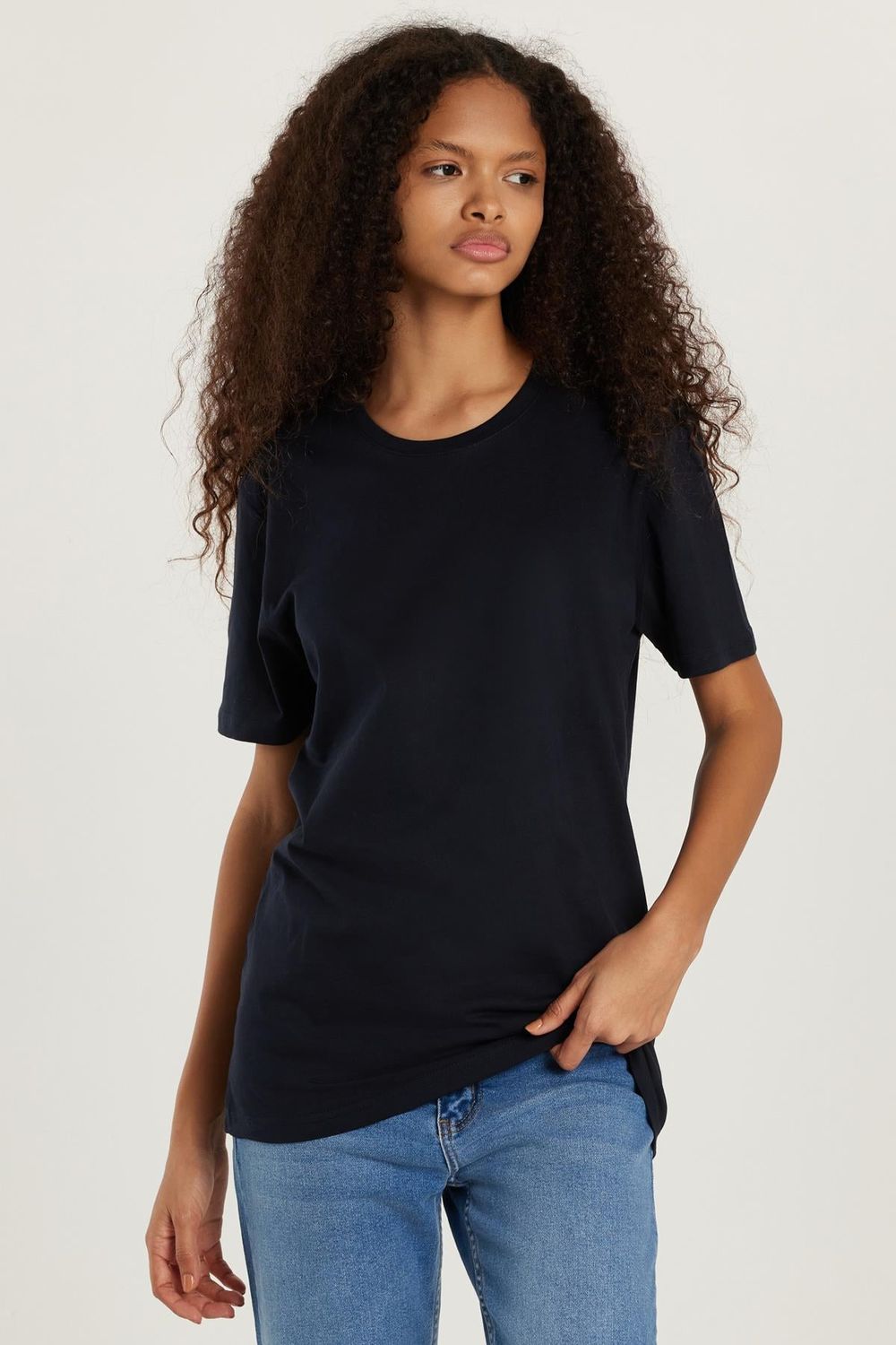 Unisex Slim Fit Dar Kesim %100 Pamuk Yumuşak Dokulu Lacivert Bisiklet Yaka Tişört