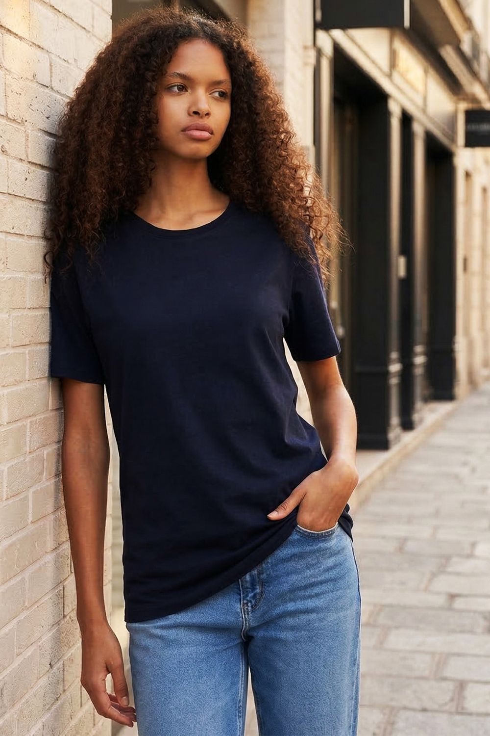 Unisex Slim Fit Dar Kesim %100 Pamuk Yumuşak Dokulu Lacivert Bisiklet Yaka Tişört