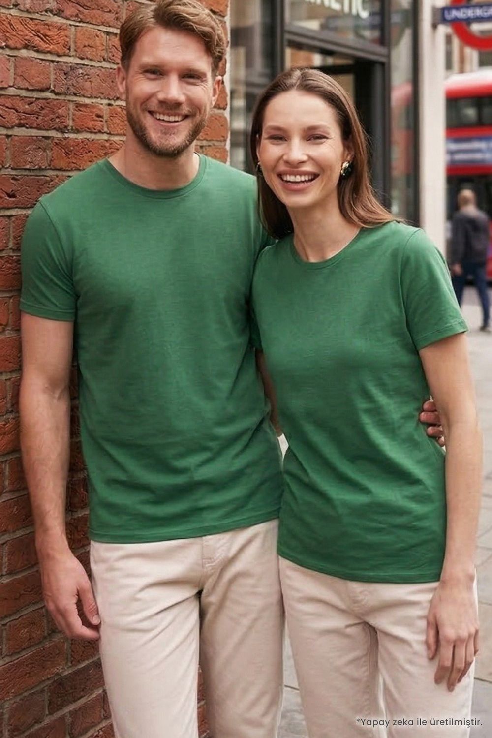 Unisex Slim Fit Dar Kesim %100 Pamuk Yumuşak Dokulu Yeşil Bisiklet Yaka Tişört
