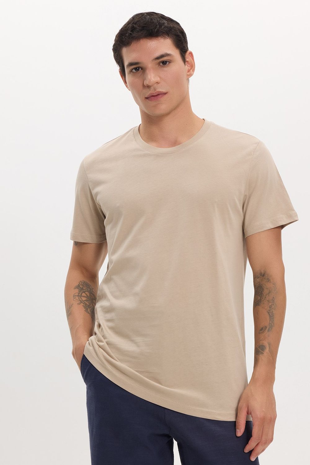 Unisex Slim Fit Dar Kesim %100 Pamuk Yumuşak Dokulu Vizon Renk Bisiklet Yaka Tişört