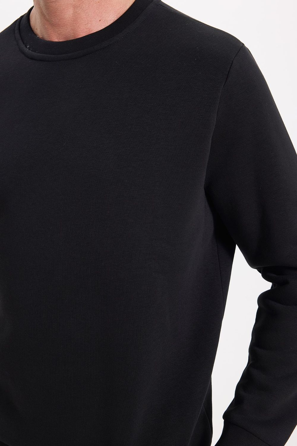 Unisex Relax Fit Rahat Kesim Pamuklu 3 İplik İçi Polarlı Basic Siyah Bisiklet Yaka Sweatshirt