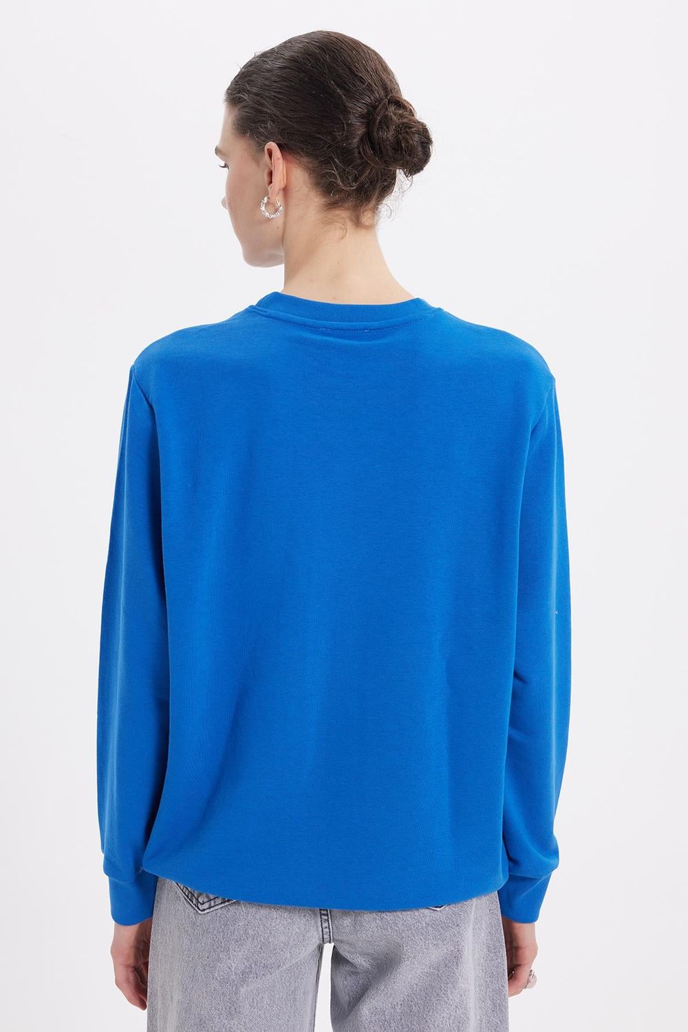 Kadın Oversize Geniş Kesim Pamuk Bisiklet Yaka Basic Sweatshirt